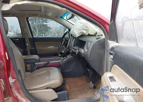 2014 Jeep Compass Latitude z USA, uszkodzony, nr VIN 1C4NJCEA8ED676640